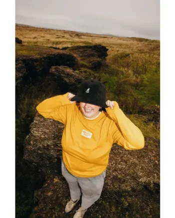YELLOW NORTHERN MONK SWEATSHIRT