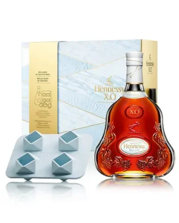 Hennessy X.O. Cognac and Ice Mould Gift Set, 70 cl